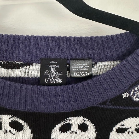 Nightmare before Christmas sweater - Picture 3 of 3